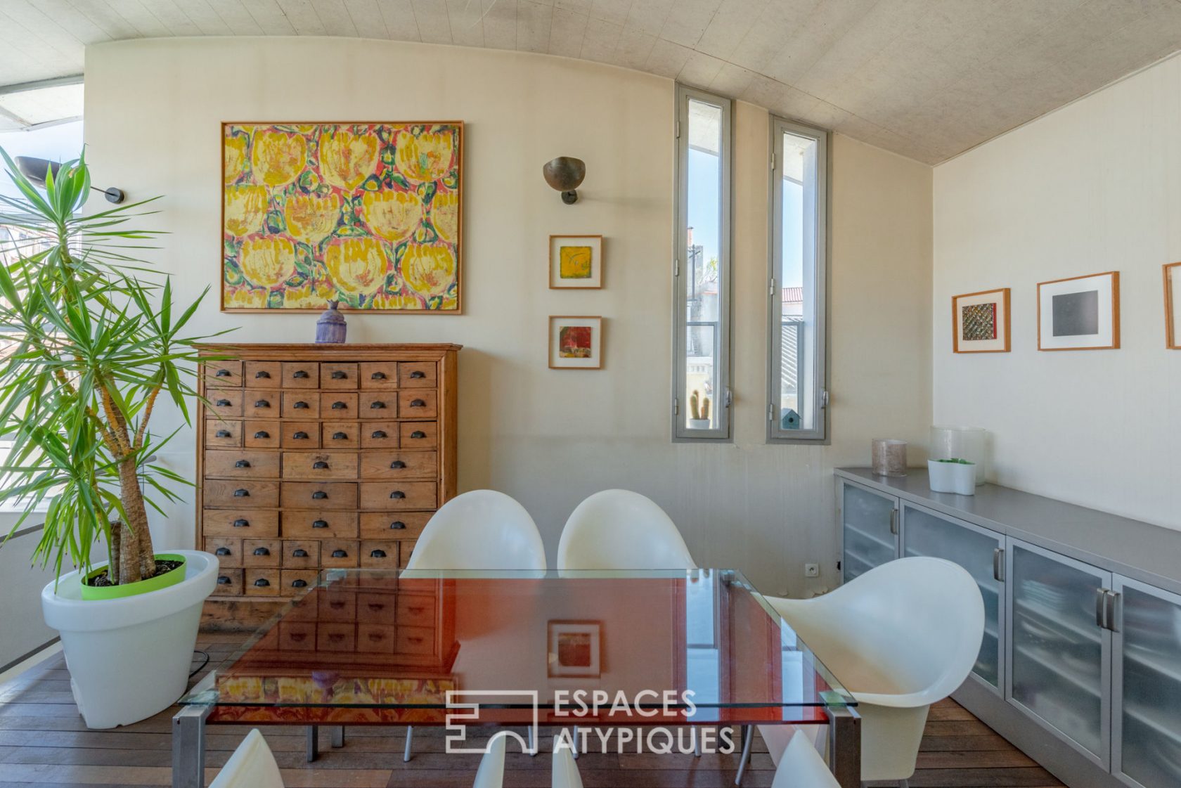MAISON D’ARCHITECTE AVEC TERRASSE