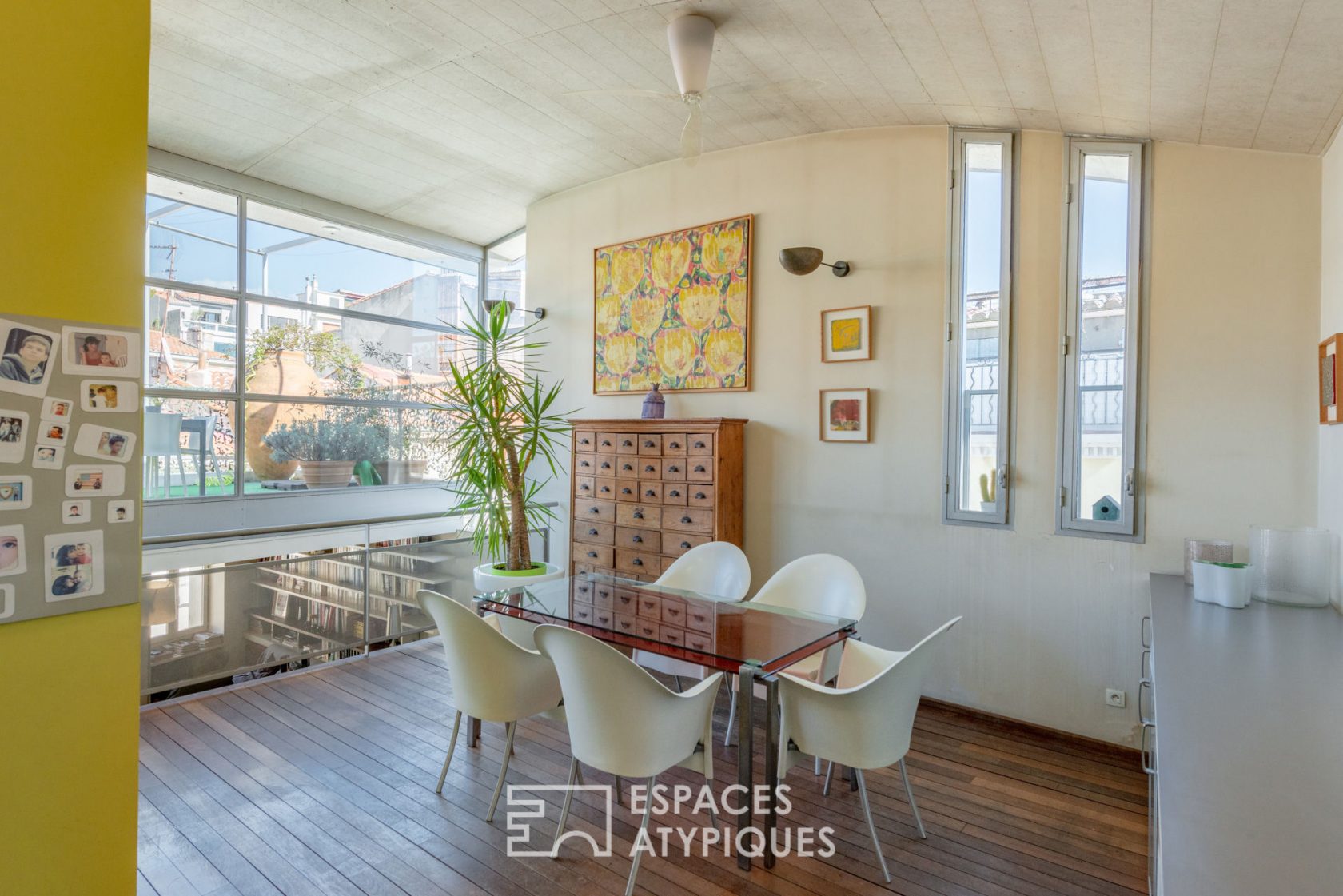 MAISON D’ARCHITECTE AVEC TERRASSE