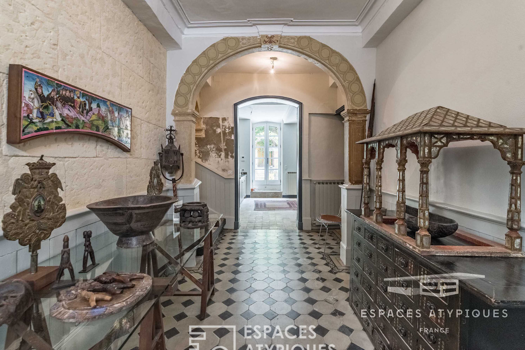 Hotel Particulier dans centre historique Tarascon Espaces Atypiques