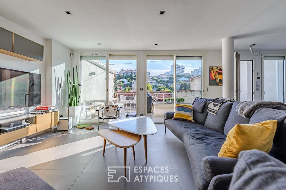 13007 MARSEILLE - Maison de ville contemporaine avec vue - Réf. 1316EM