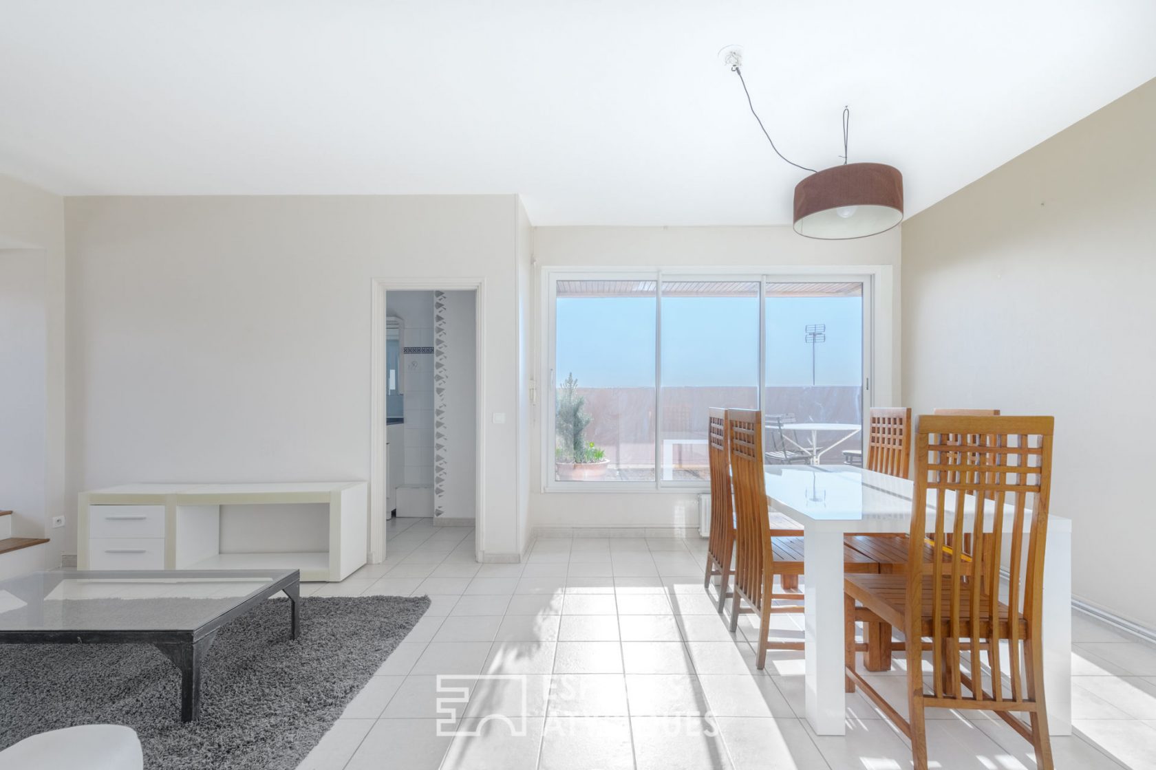 APARTMENT WITH TERRACES AND PANORAMIC VIEW