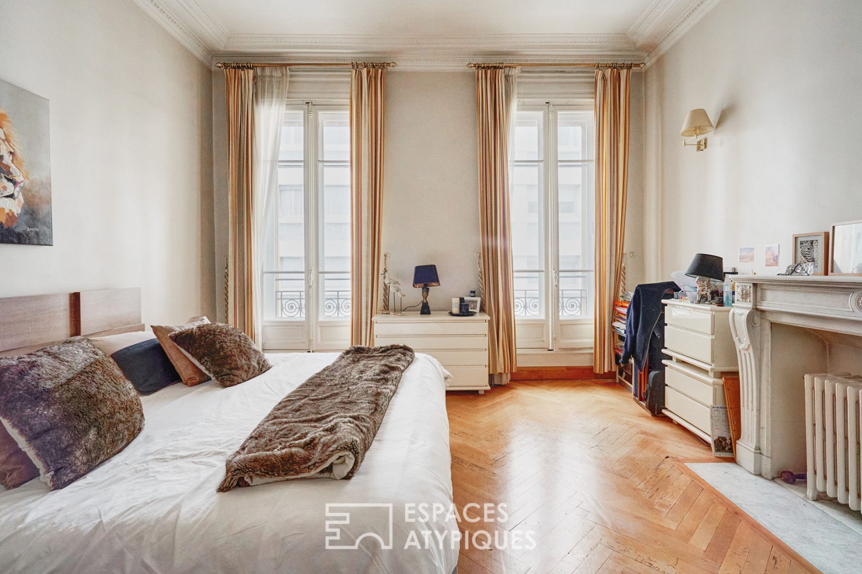 Grand appartement Art Déco en dernier étage