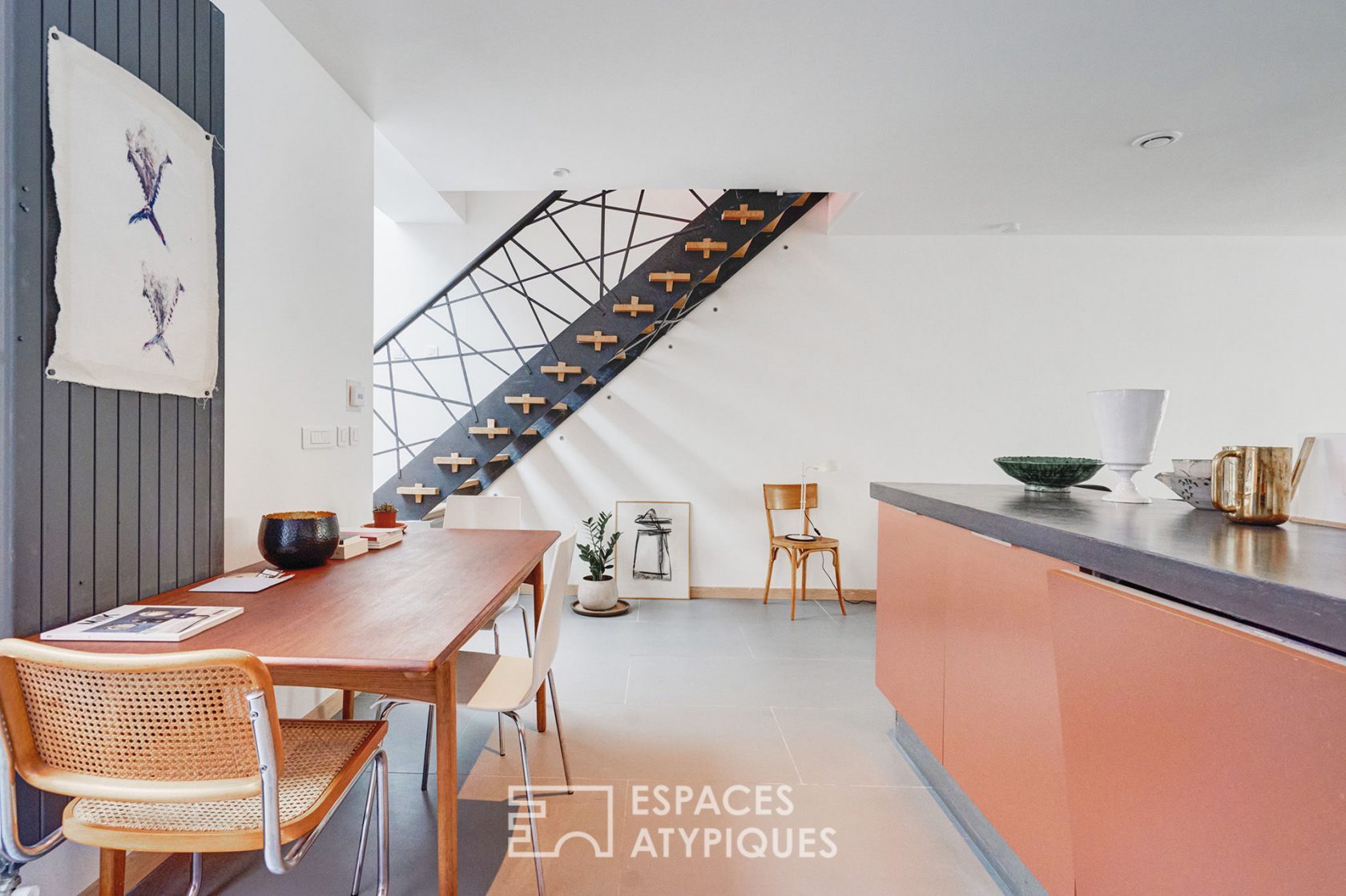Townhouse revisited in contemporary with swimming pool