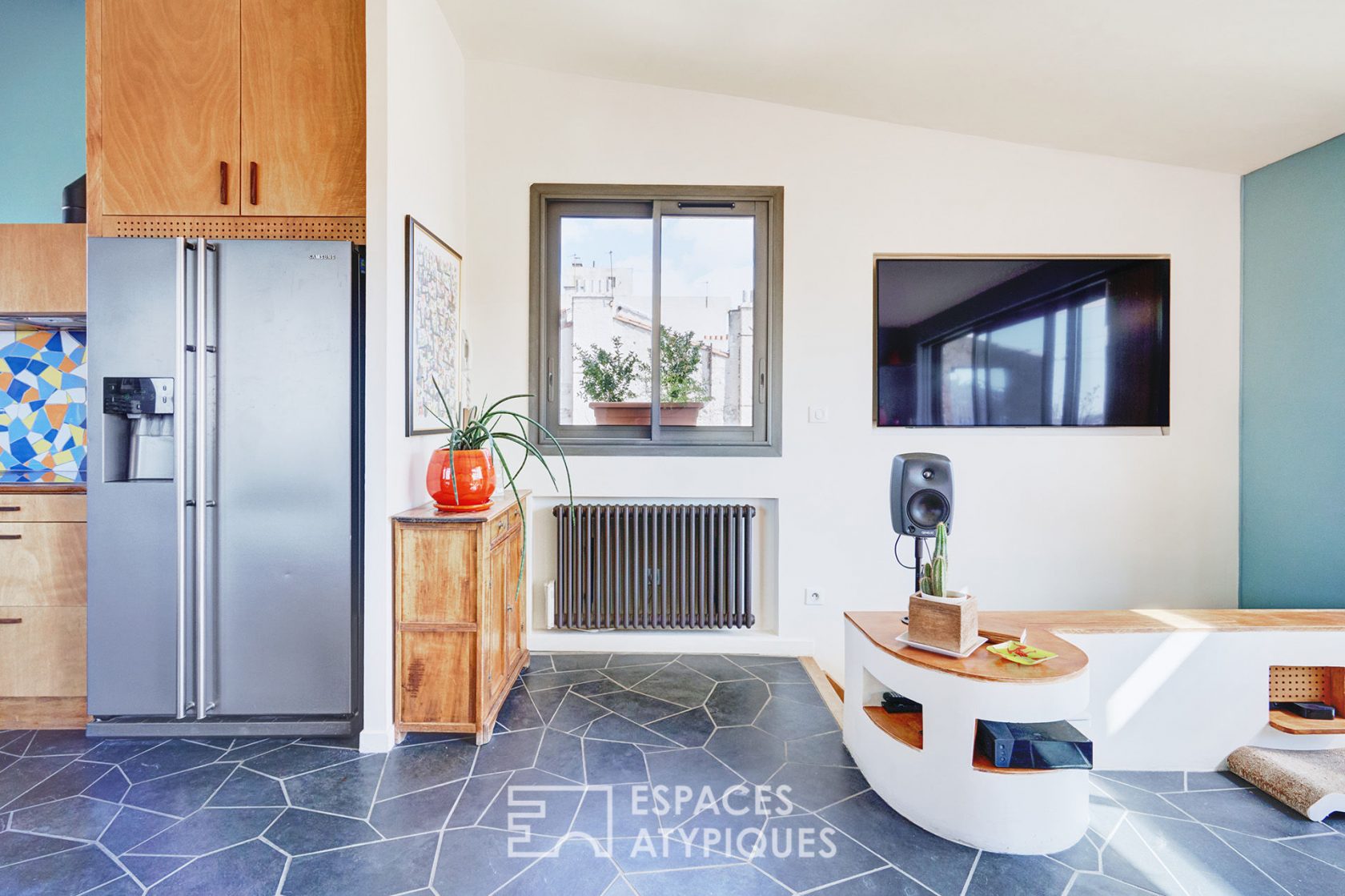 Duplex inversé Art déco avec terrasse et vue