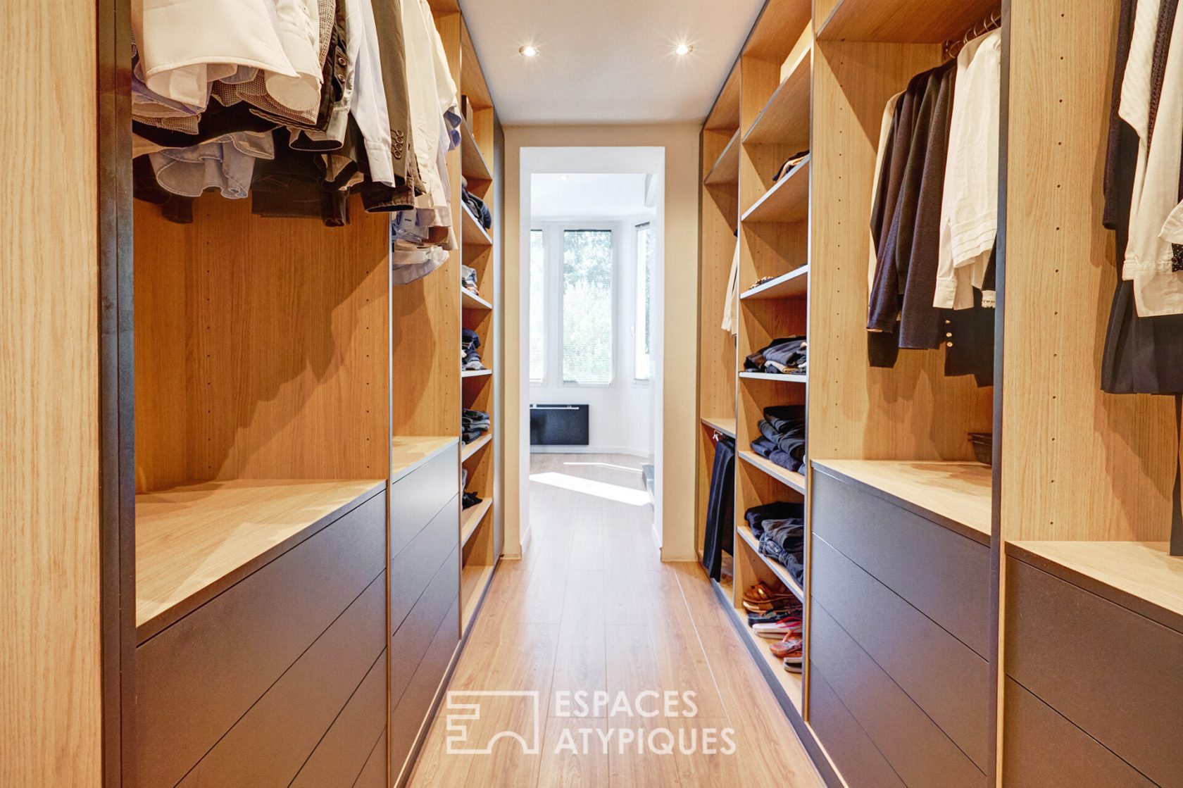 Maison de maître revisitée en contemporain