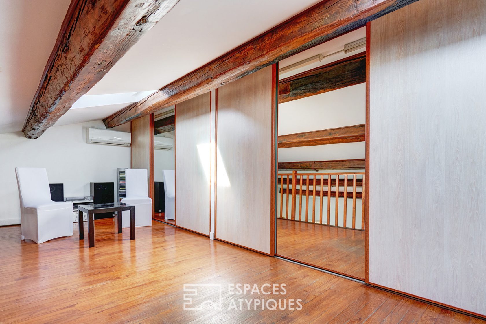 Appartement en duplex avec cheminée