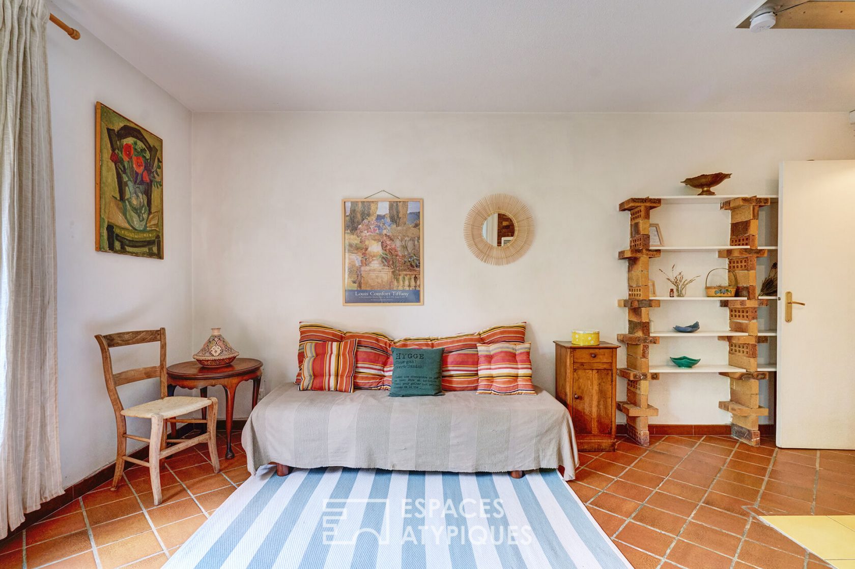 Appartement avec jardin arboré