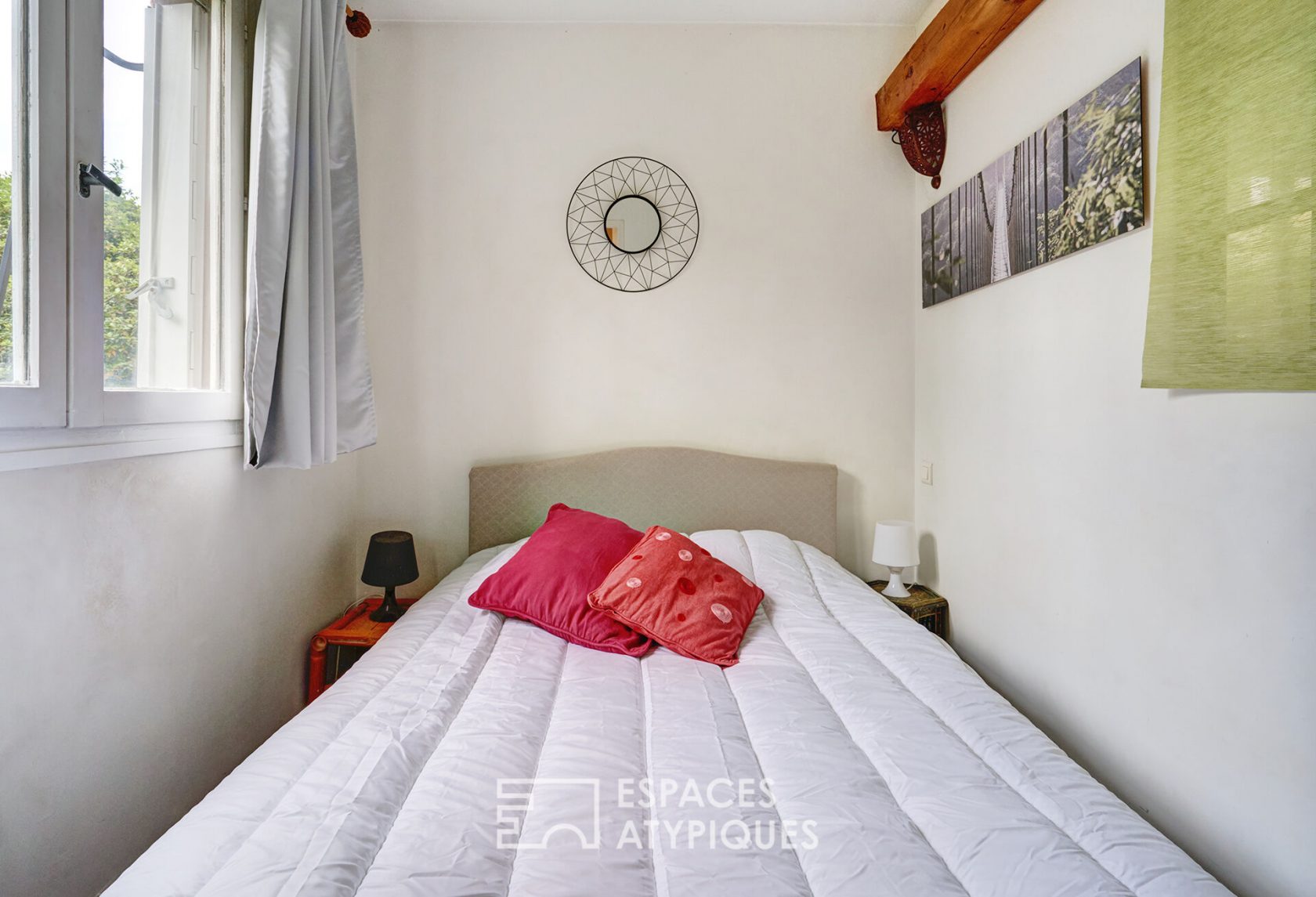 Appartement avec jardin arboré