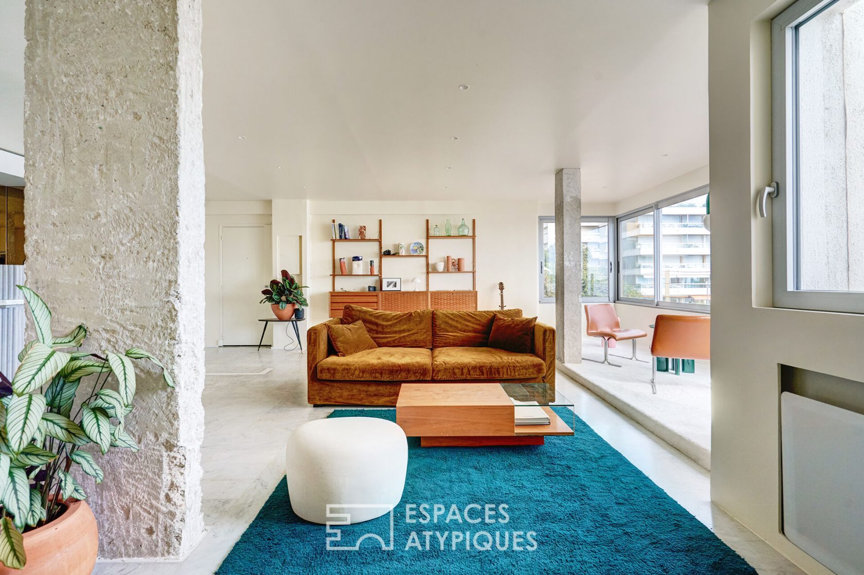 Renovated apartment with sea view