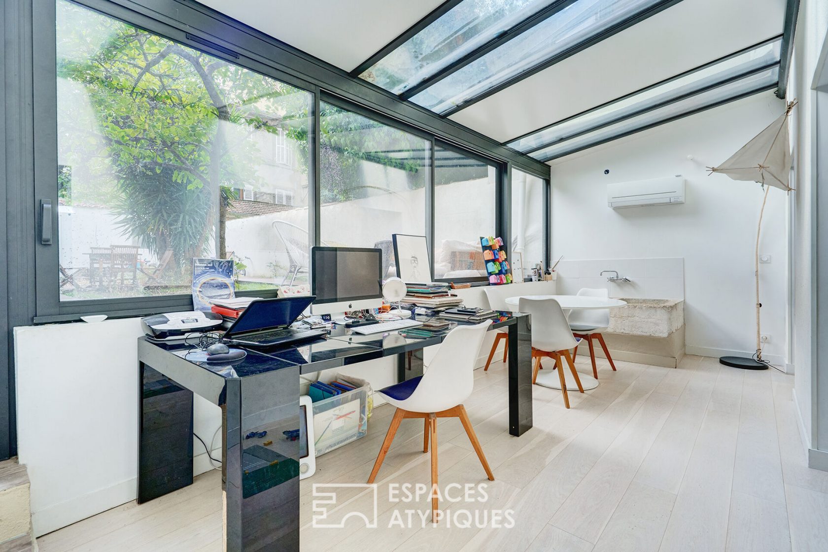 Duplex avec jardin et terrasse
