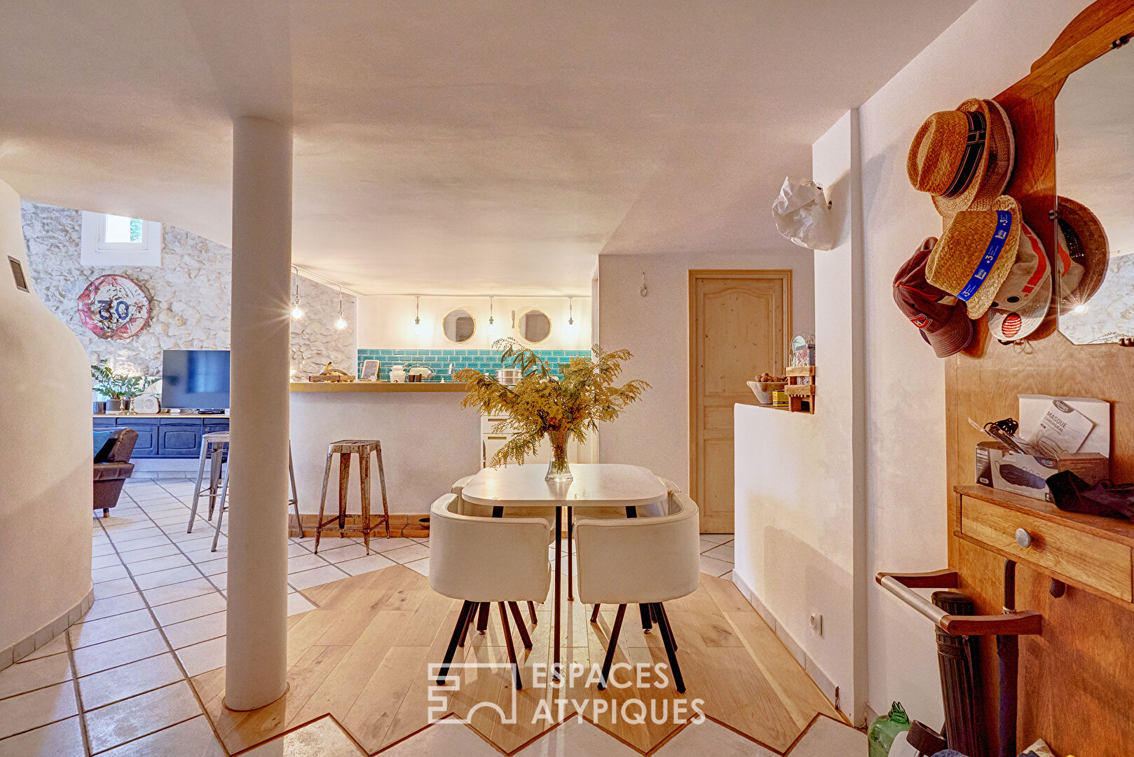 Loft with terrace in a former workshop