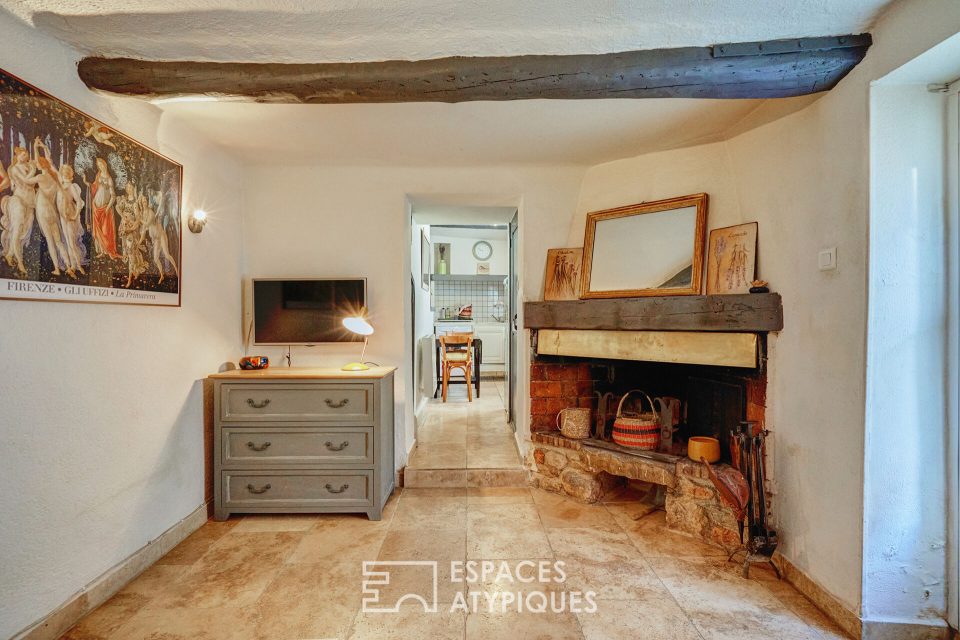 13290 LES MILLES - Maison de village en duplex - Réf. 1530EM