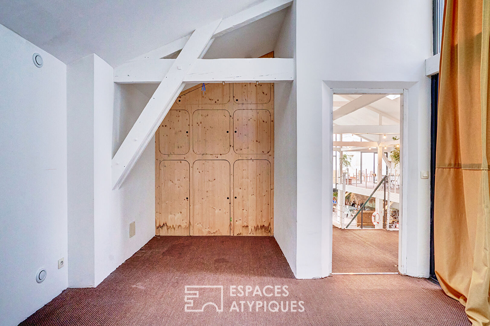 Loft avec piscine de Rudy Ricciotti