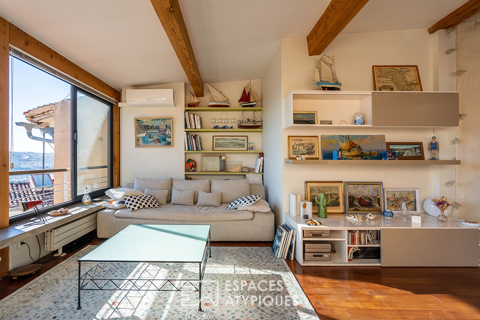 Duplex dans un ancien moulin avec terrasse et vue panoramique