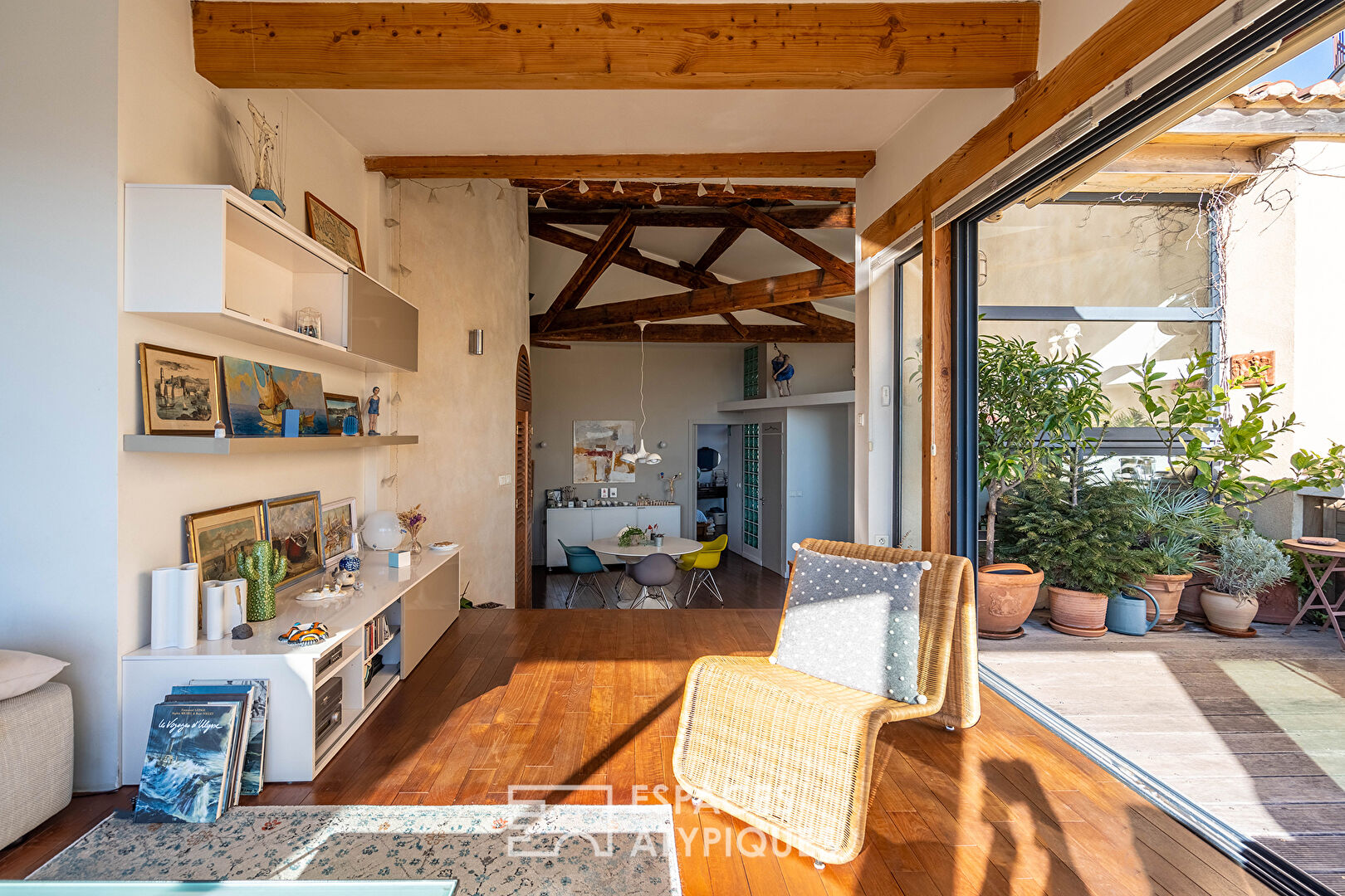 Duplex dans un ancien moulin avec terrasse et vue panoramique