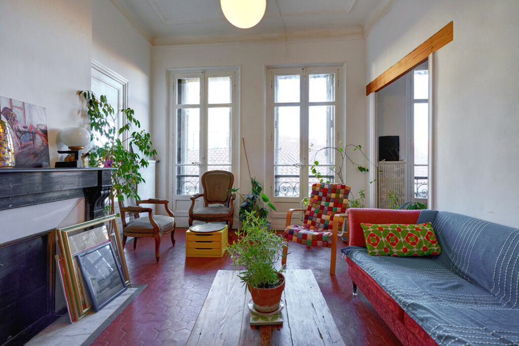 Haussmannian apartment in the city center