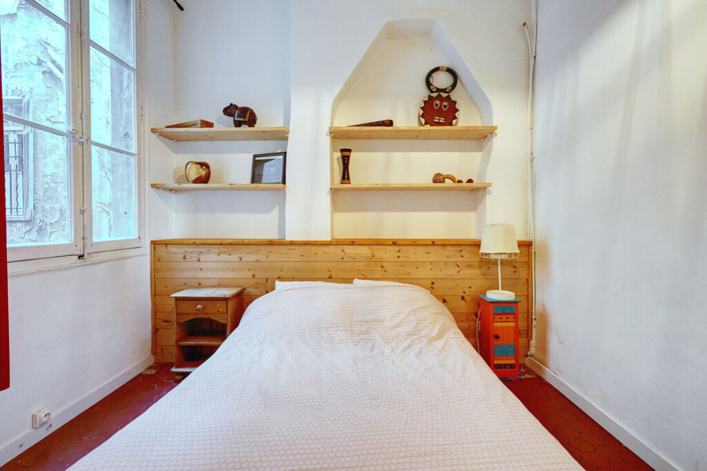 Haussmannian apartment in the city center