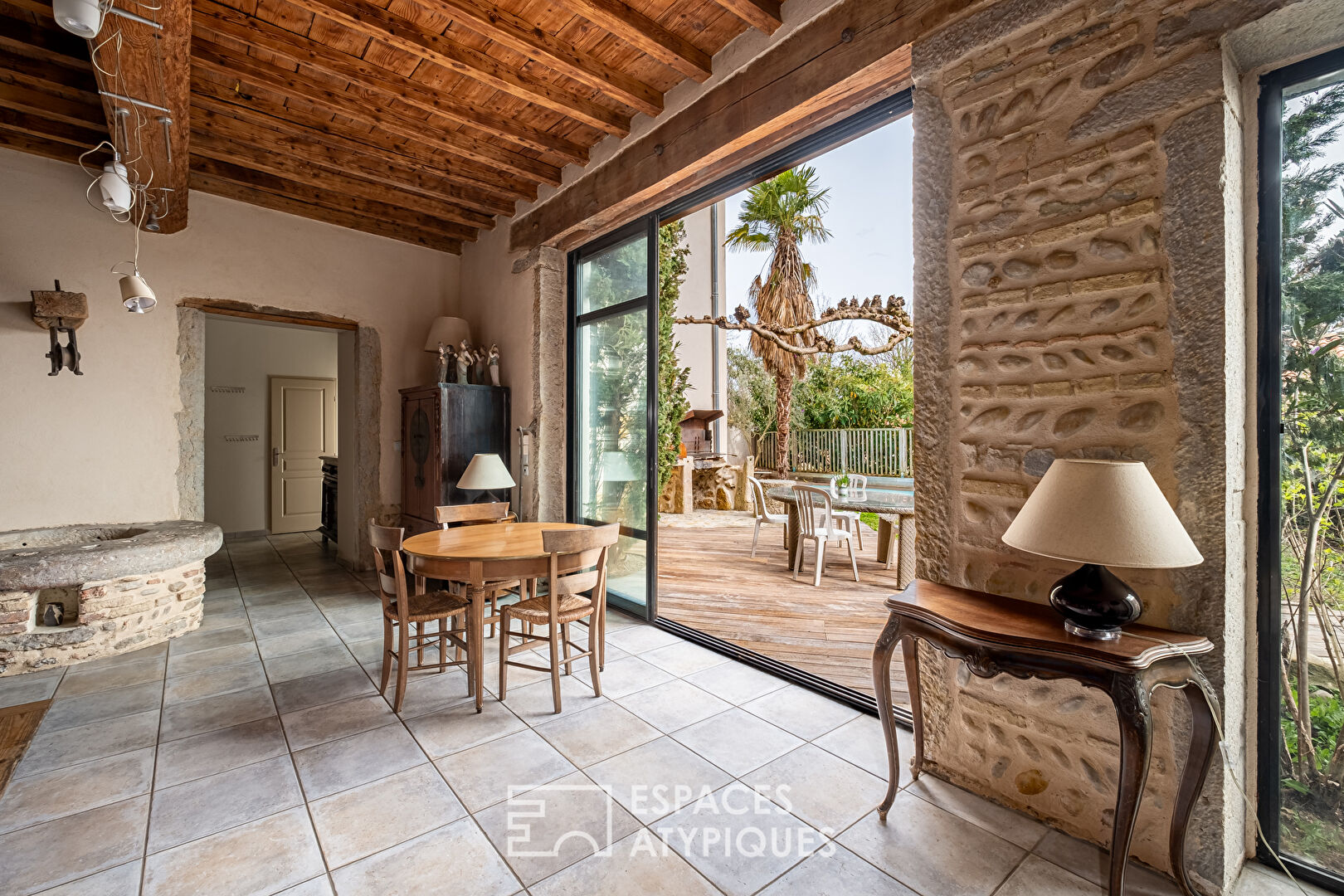 Renovated old barn with garden and swimming pool