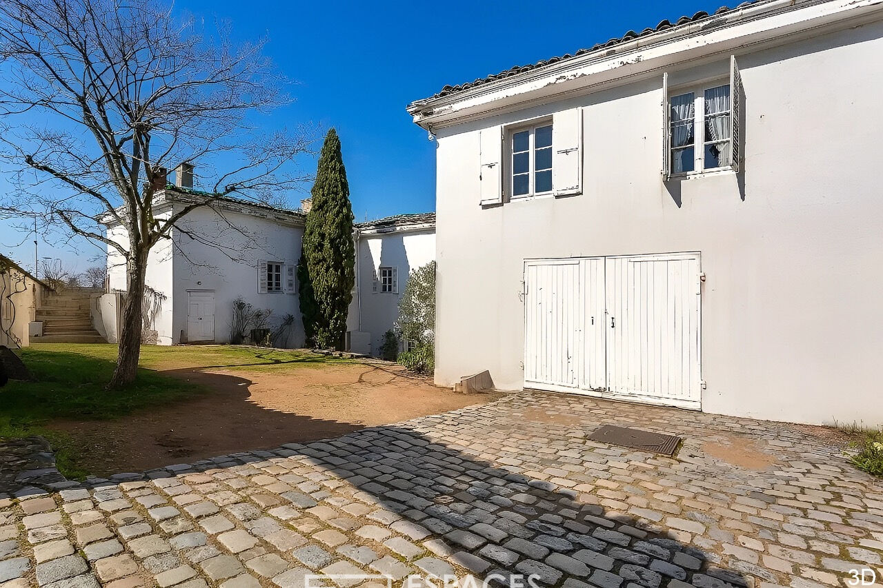 Maison ancienne de charme avec vue sur les monts du lyonnais