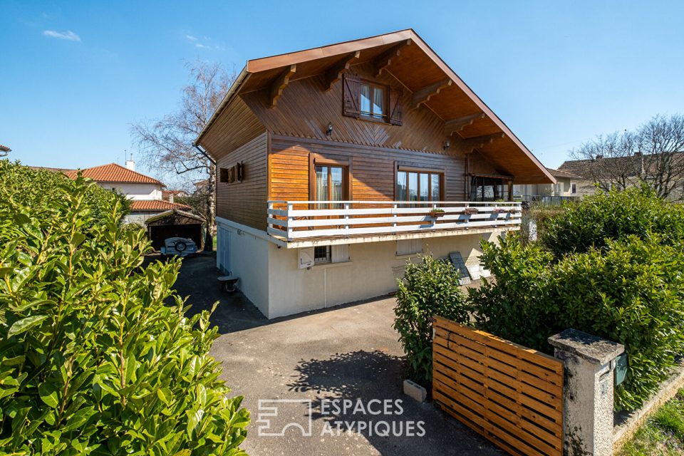 Maison de caractère sur les hauteurs de Saint-Laurent-de-Mure