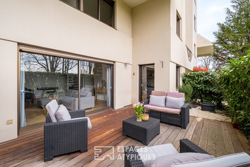 Duplex de trois chambres avec terrasse calme et sans vis-à-vis