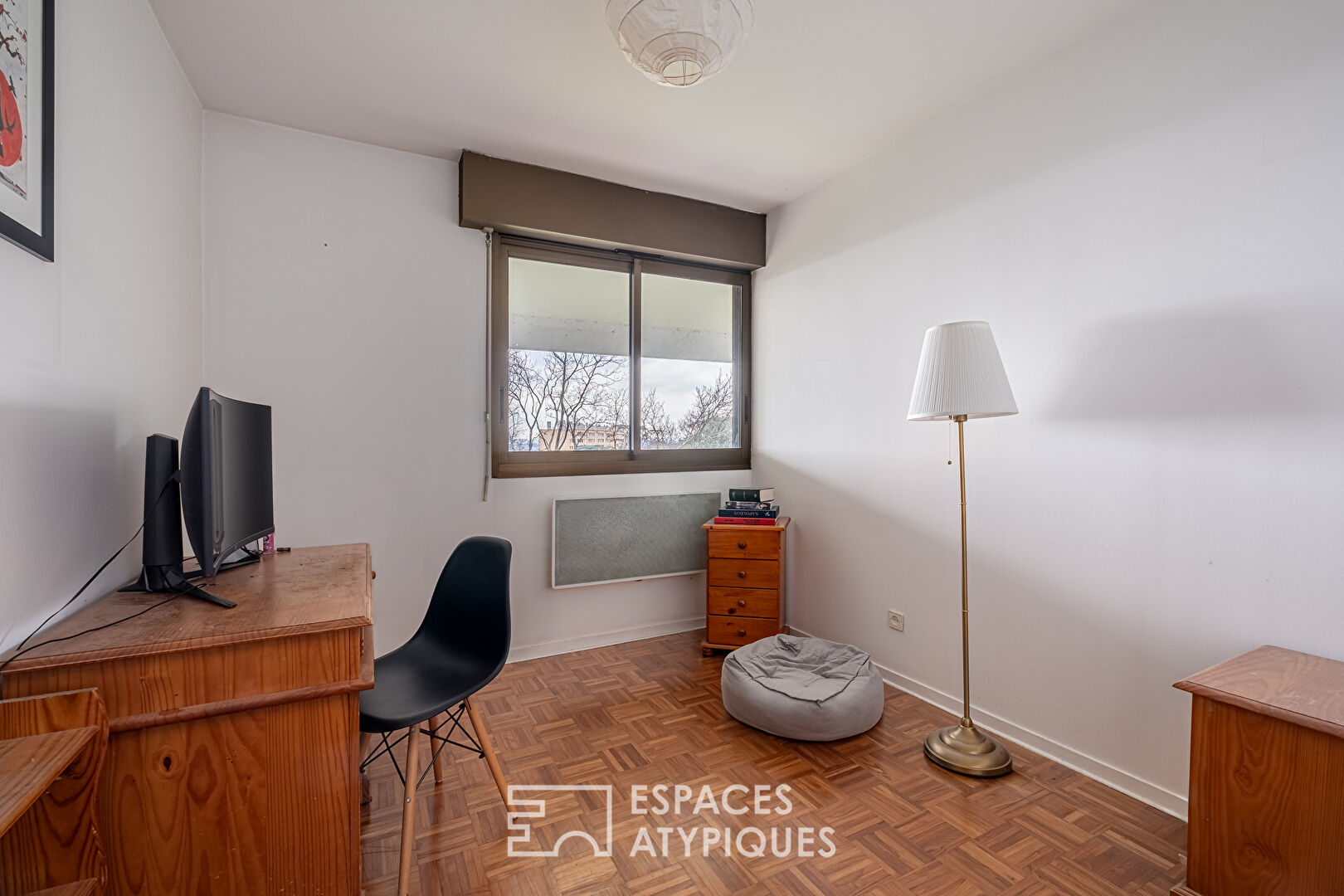 Duplex contemporain au calme et à l’abris des regards, avec terrasse et jardin