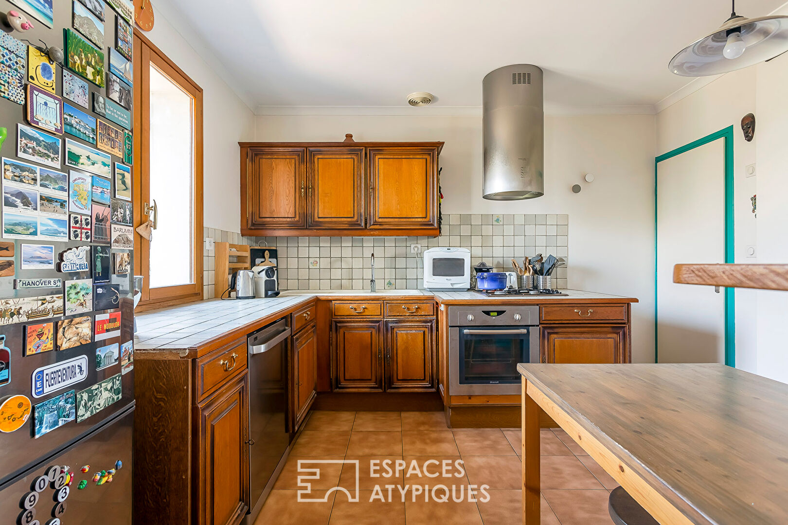 Family house to renovate with large garden
