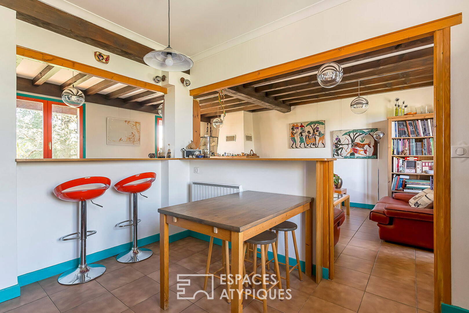 Family house to renovate with large garden