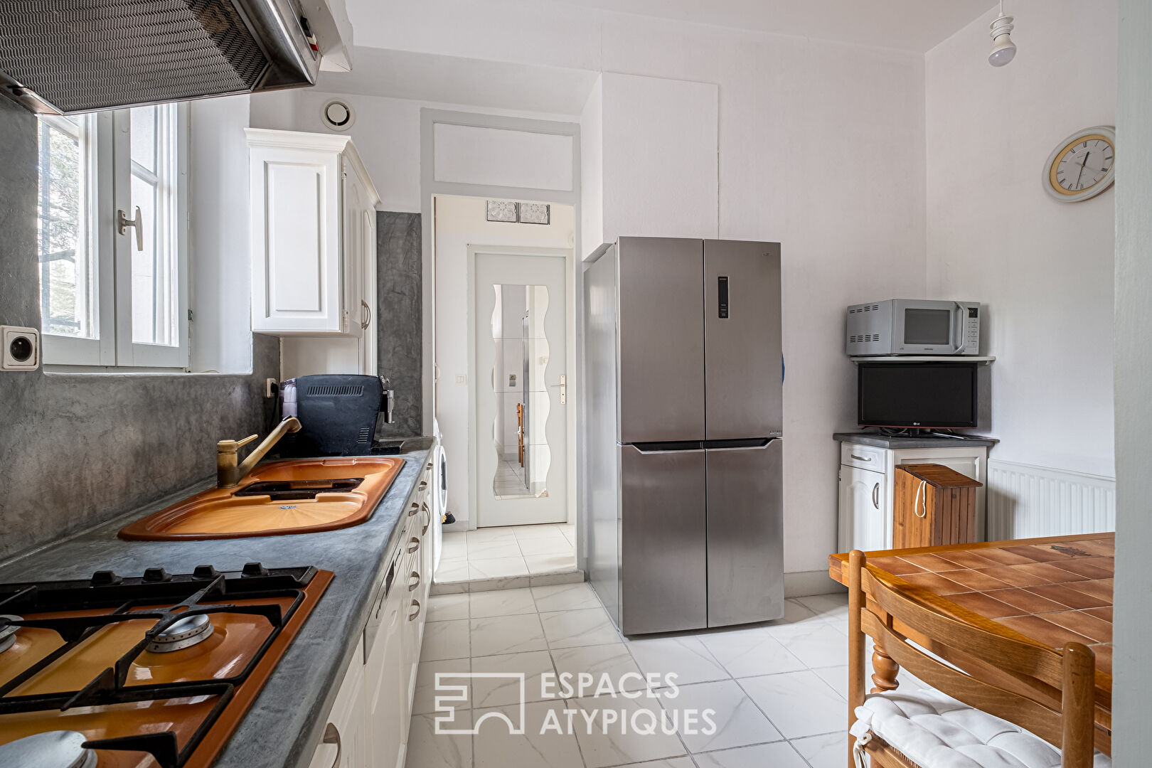Appartement à fort potentiel au calme