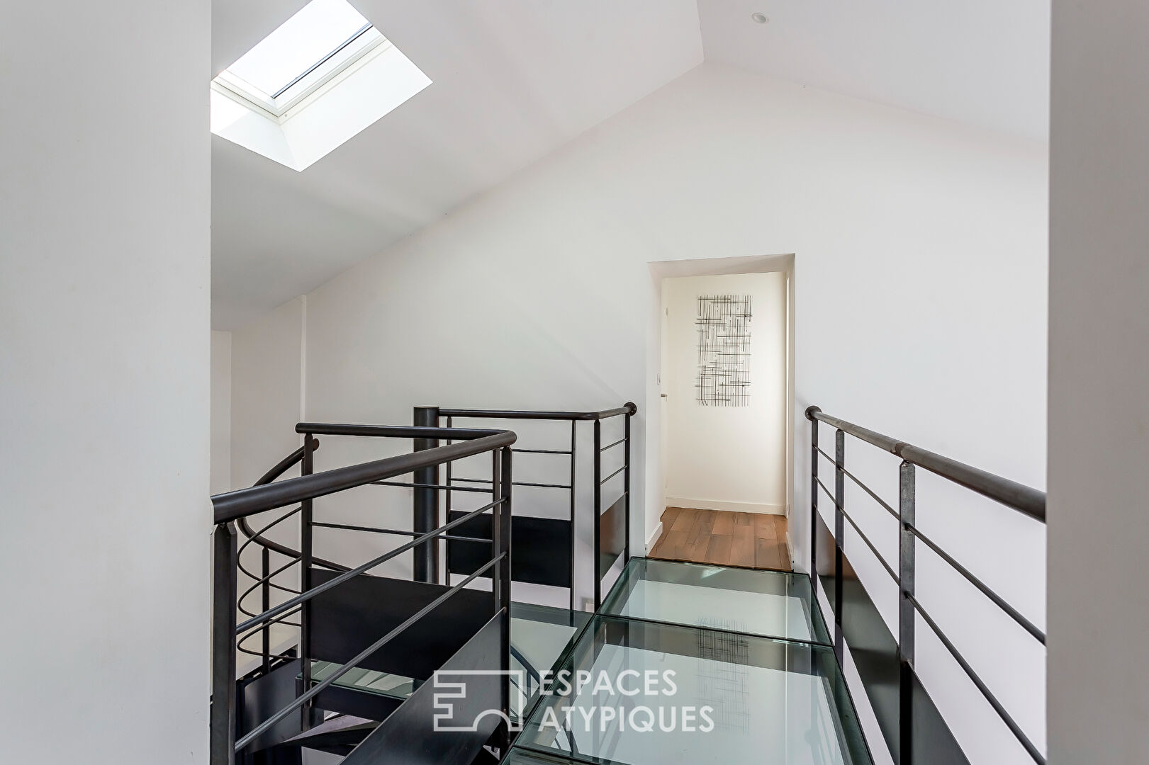 Maison d&rsquo;architecte avec jardin et piscine