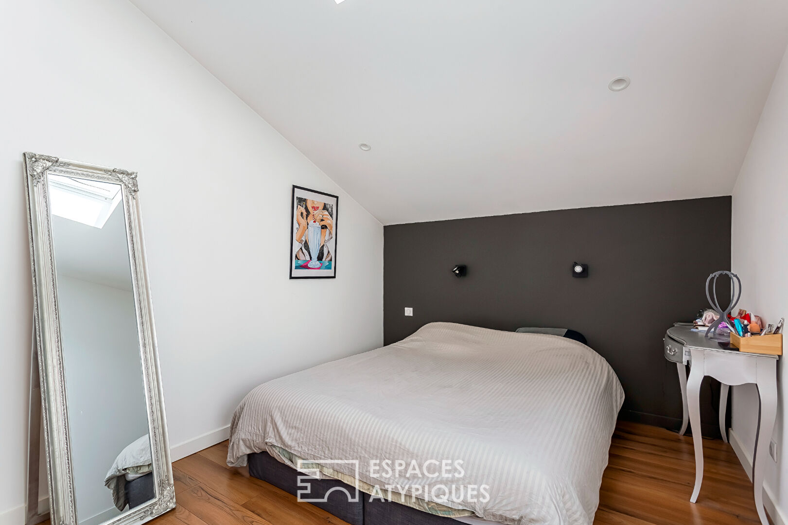 Maison d&rsquo;architecte avec jardin et piscine