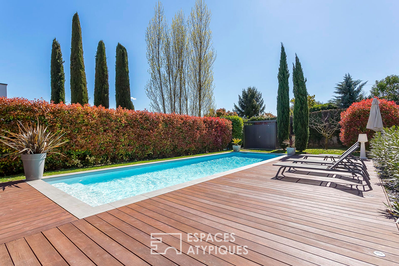 Maison contemporaine avec piscine