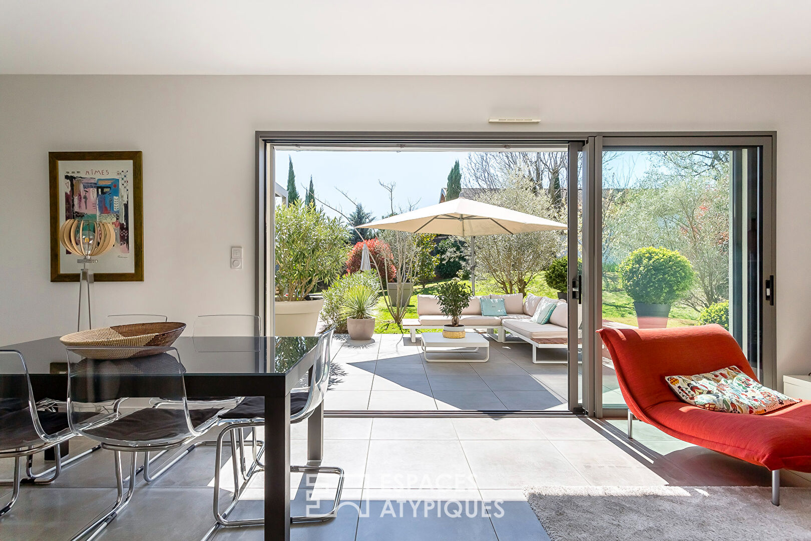 Maison contemporaine avec piscine