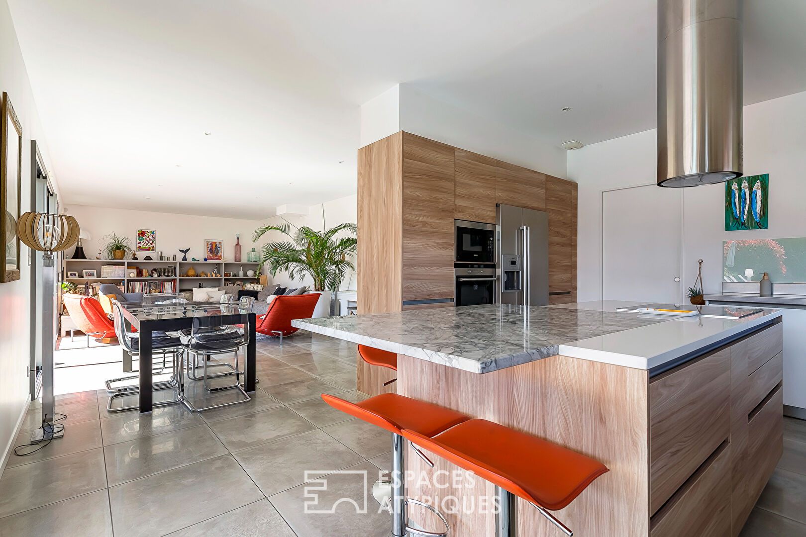Maison contemporaine avec piscine