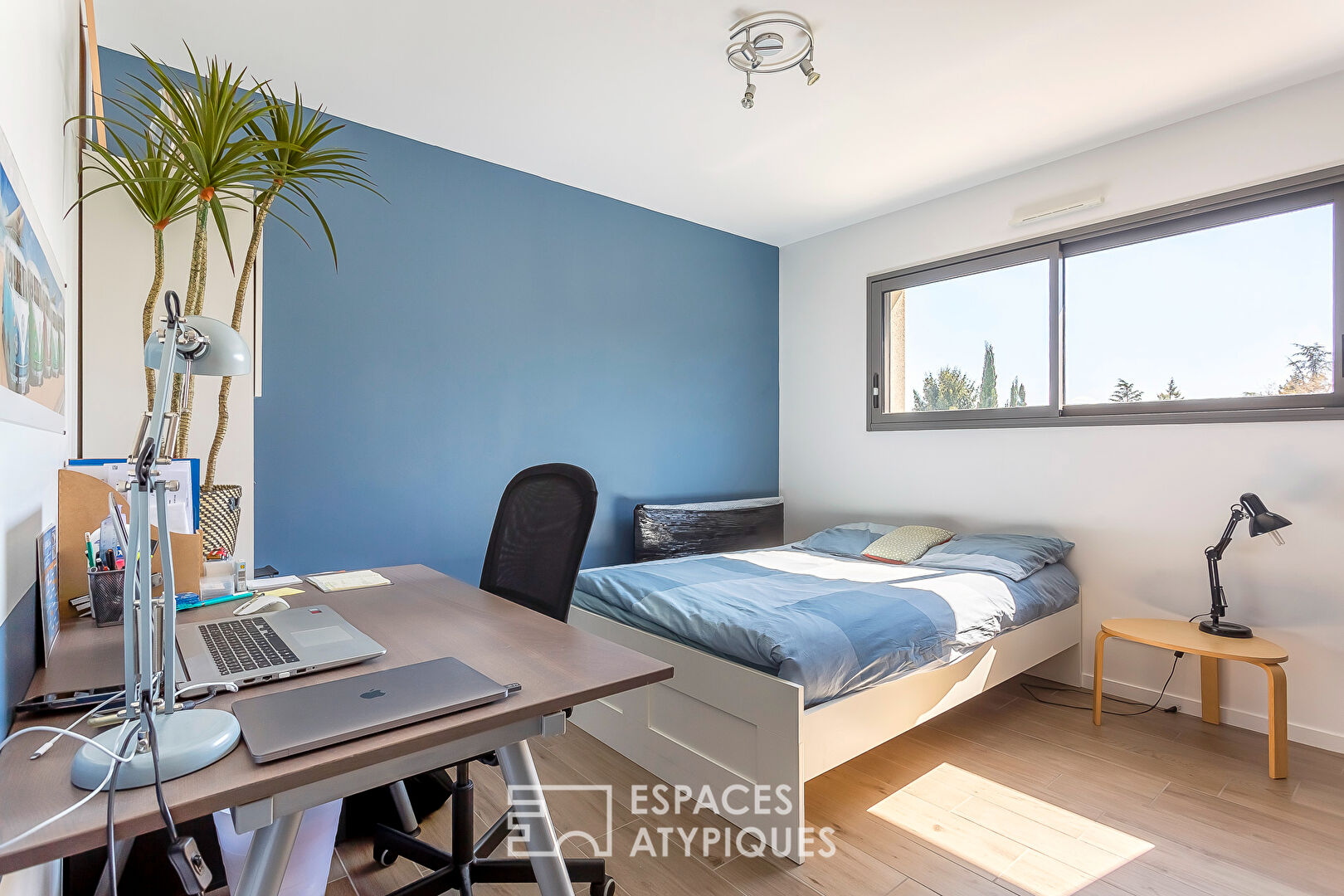 Maison contemporaine avec piscine
