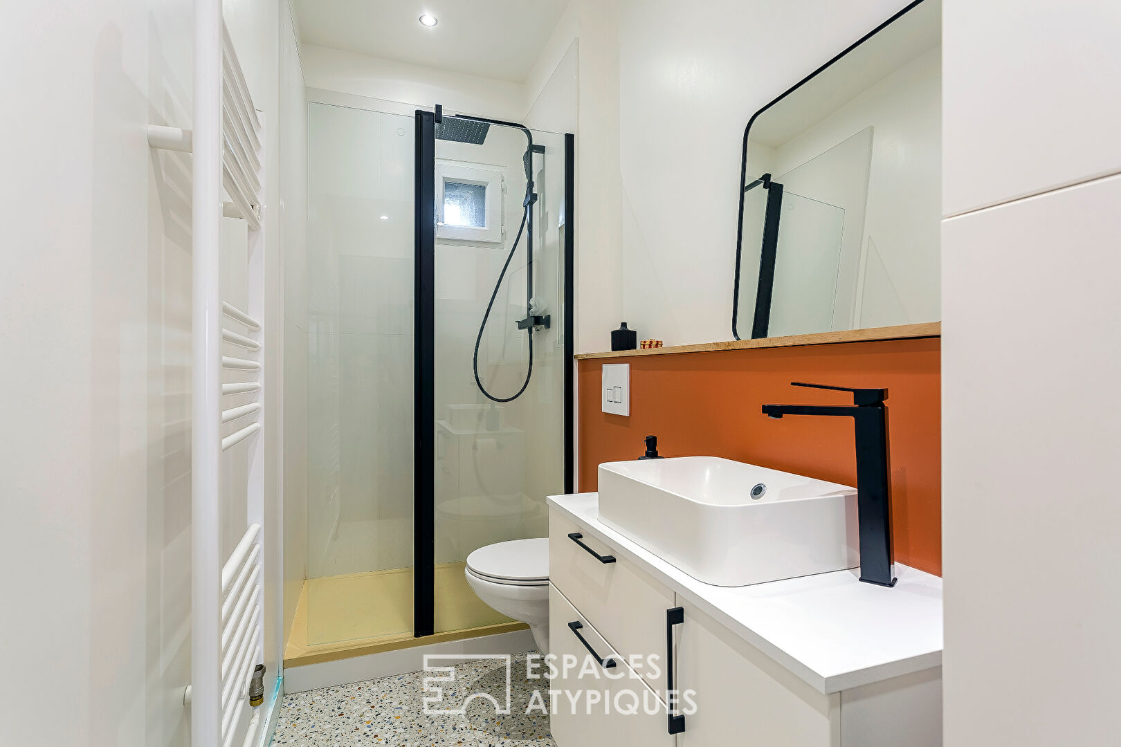 Duplex chic et cosy à proximité du métro ligne D