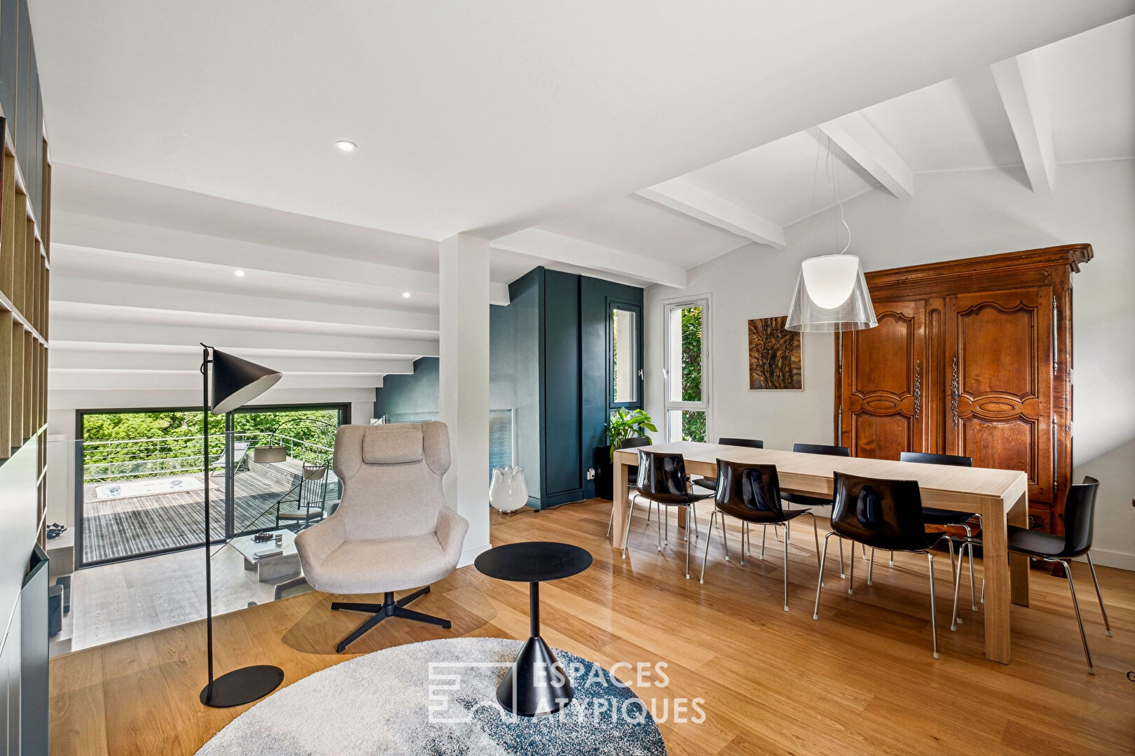 Maison rénovée par architecte avec vue sur les monts du lyonnais