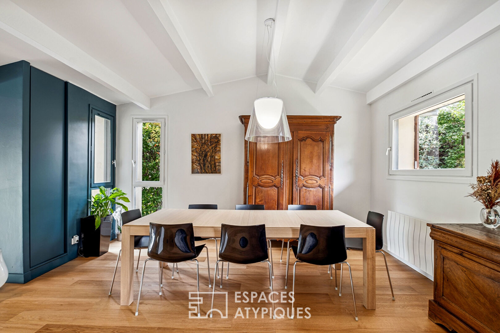 Maison rénovée par architecte avec vue sur les monts du lyonnais