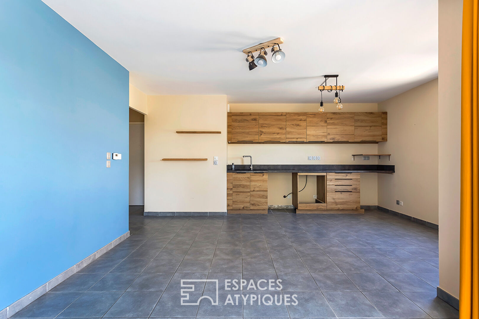 Appartement moderne et épuré avec balcon