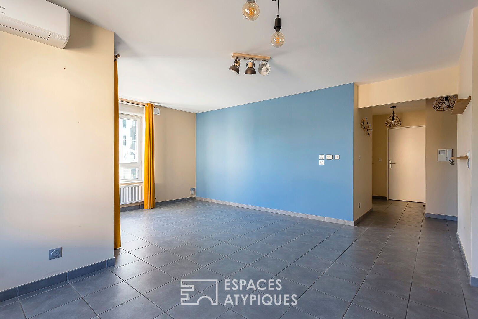 Appartement moderne et épuré avec balcon