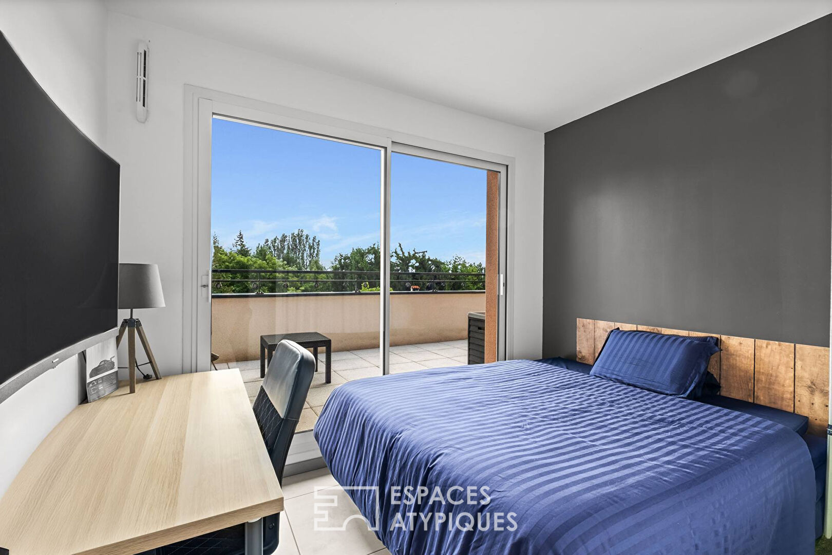 Appartement dernier étage contemporain