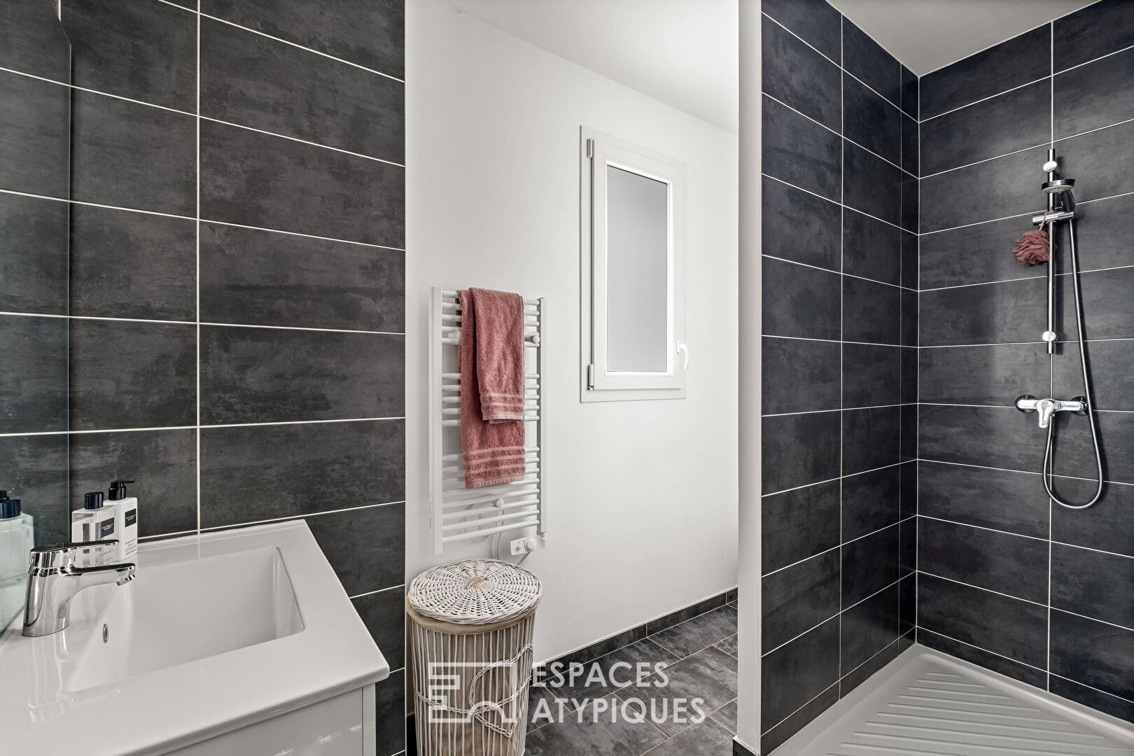 Appartement dernier étage contemporain