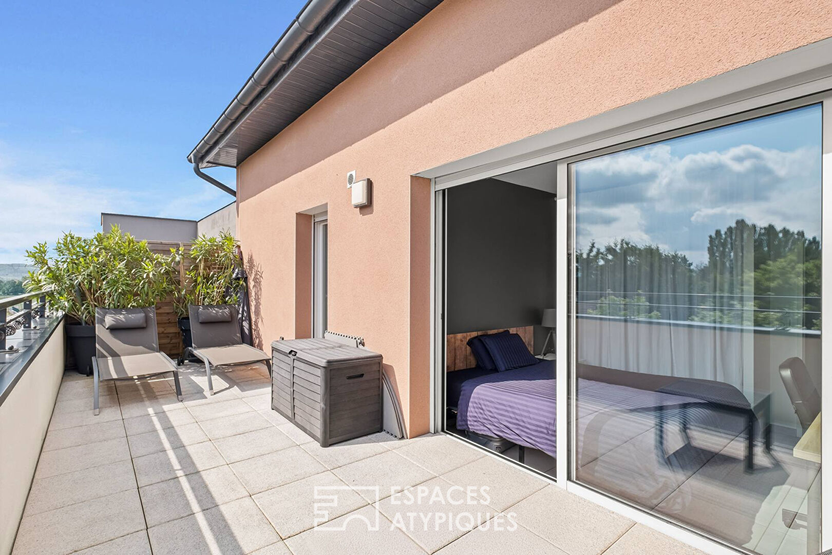 Appartement dernier étage contemporain
