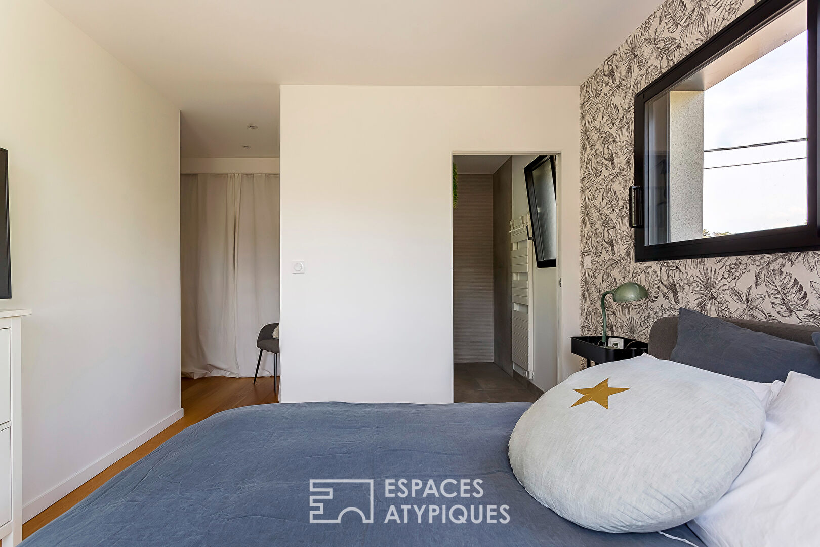 Maison contemporaine avec piscine