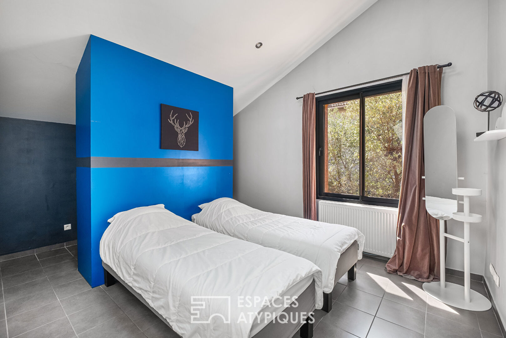 Duplex loft with terrace 5 minutes from metro D