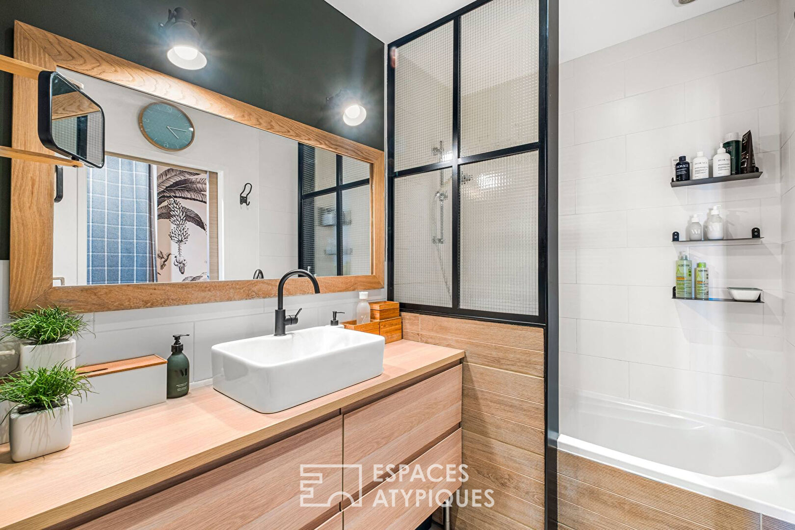 Rénovation d’architecte avec jardin et garage