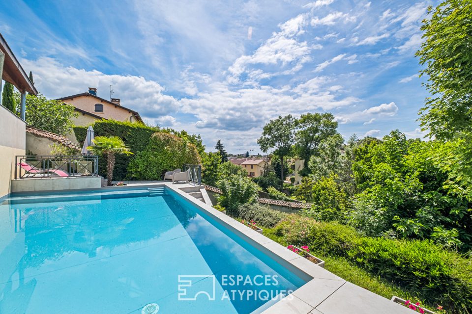 Villa sur les hauteurs du village de Saint-Priest