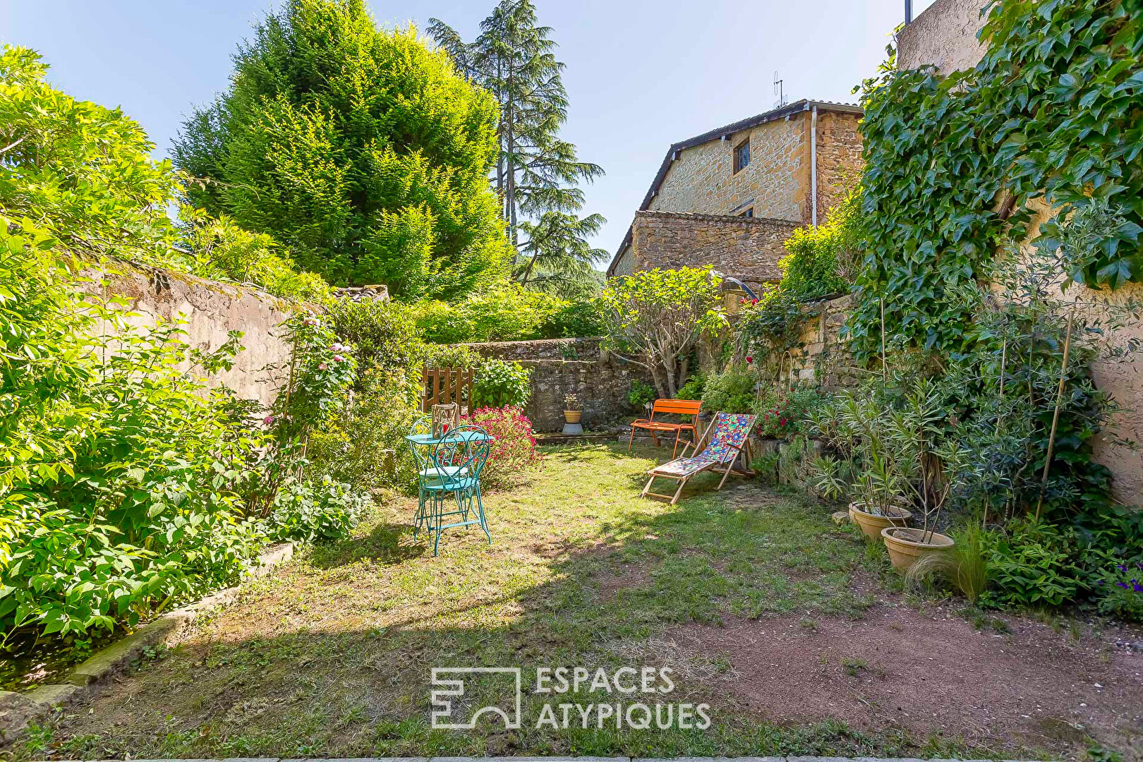 Maison de village rénovée avec jardin