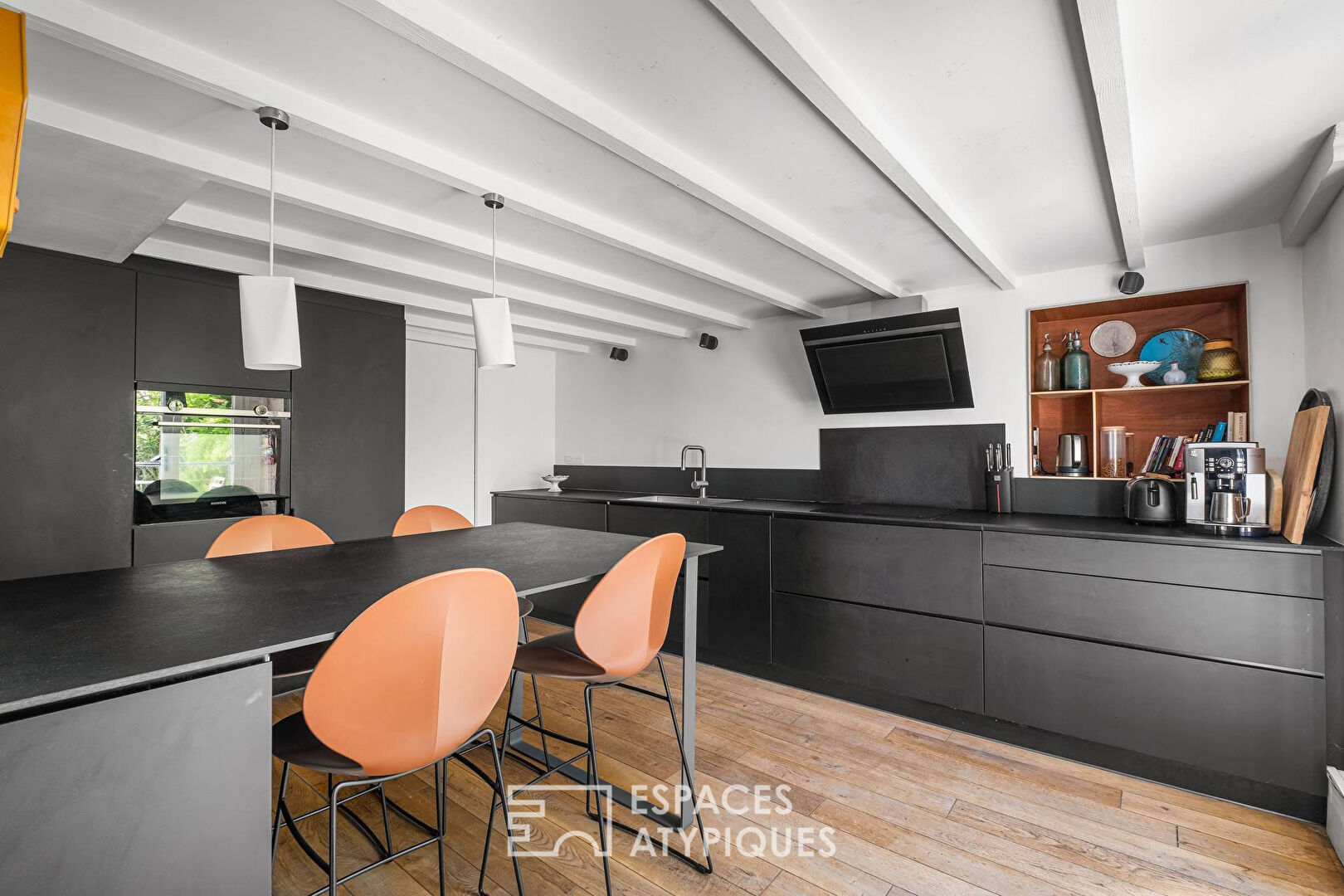 Duplex de charme avec jardin dans une maison de maître à Irigny