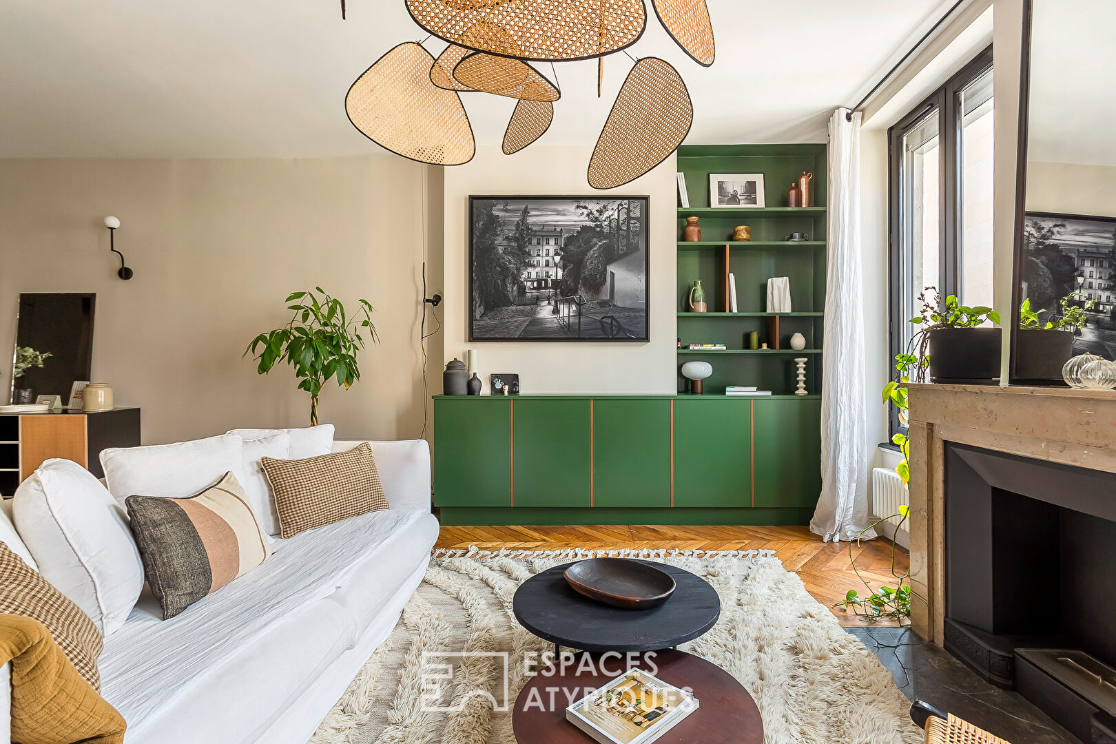 Appartement ancien entièrement rénové au coeur des Brotteaux